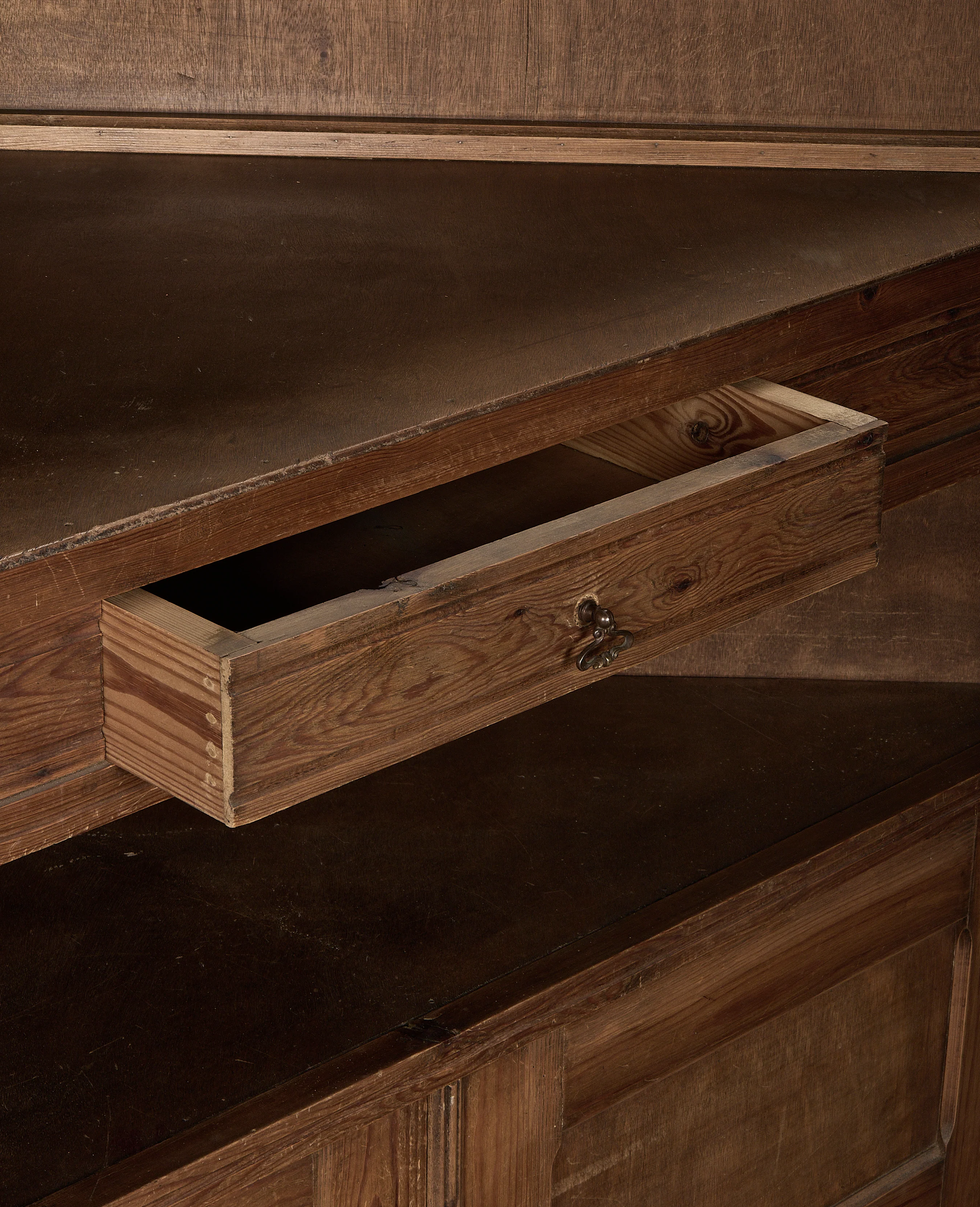 Corner Cabinet - Image 5