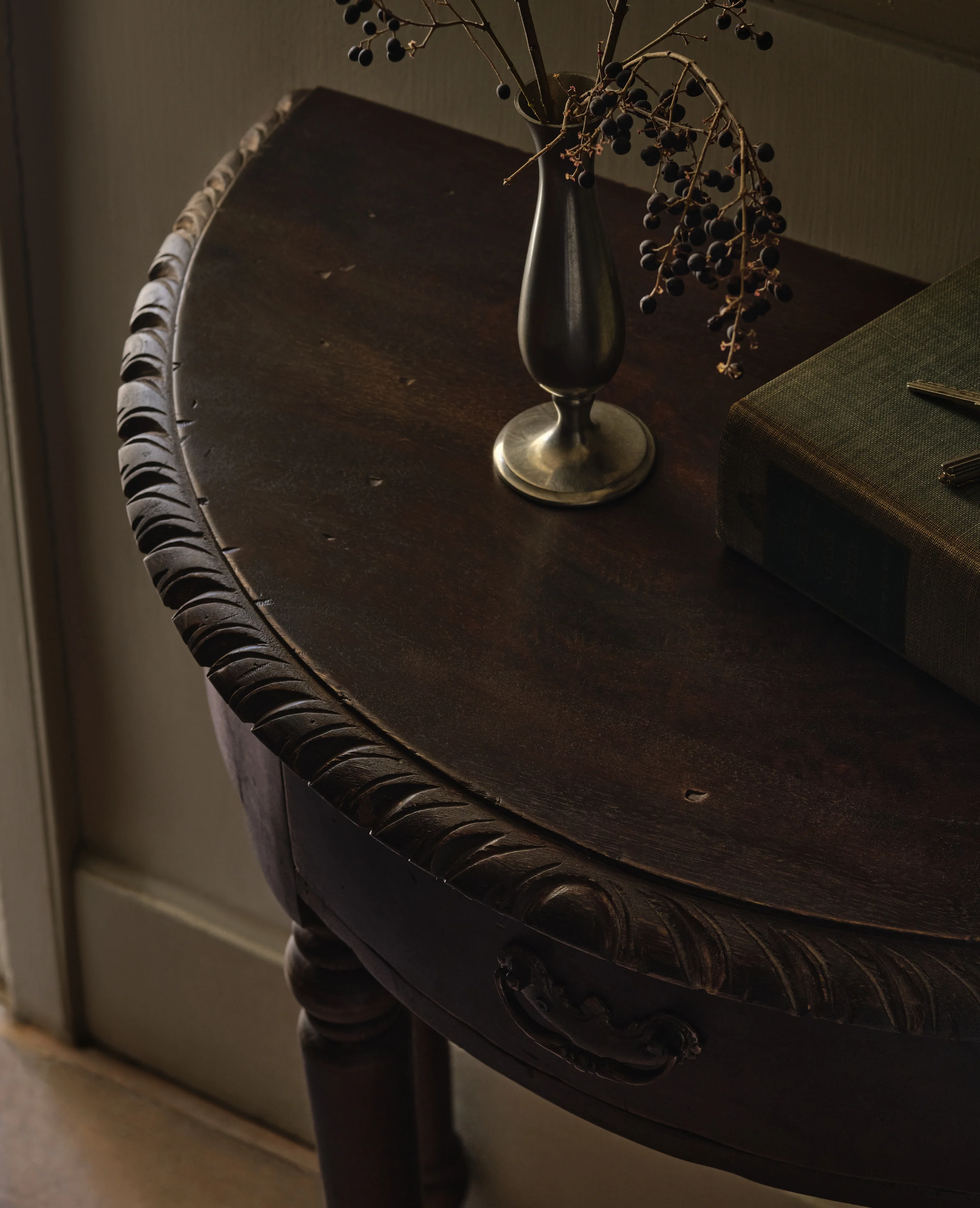 Downton Demilune Table - Image 11