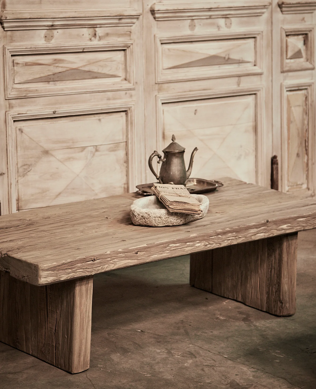 Elm Coffee Table - Antique Finish - Image 3