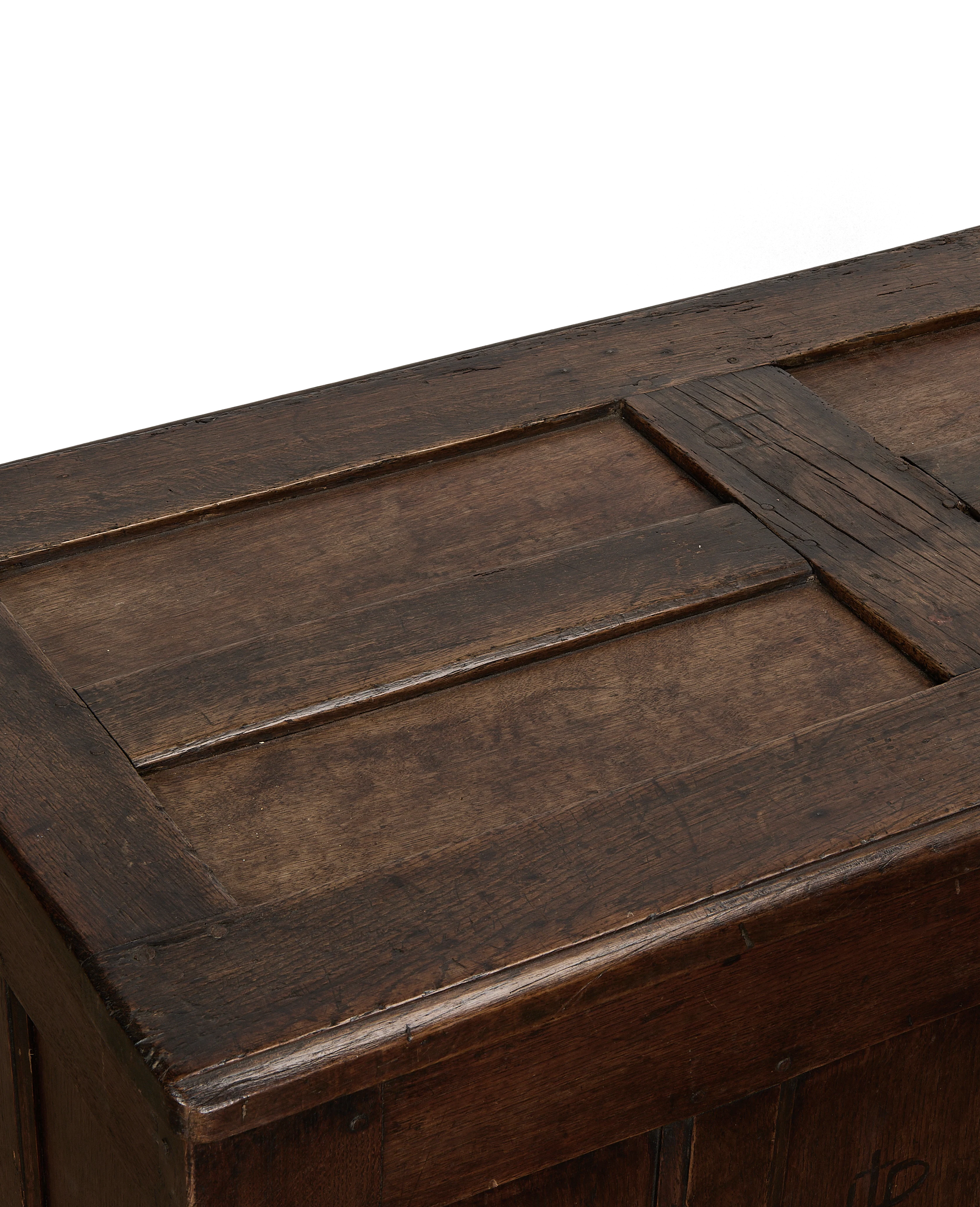English Wood Trunk - Image 5