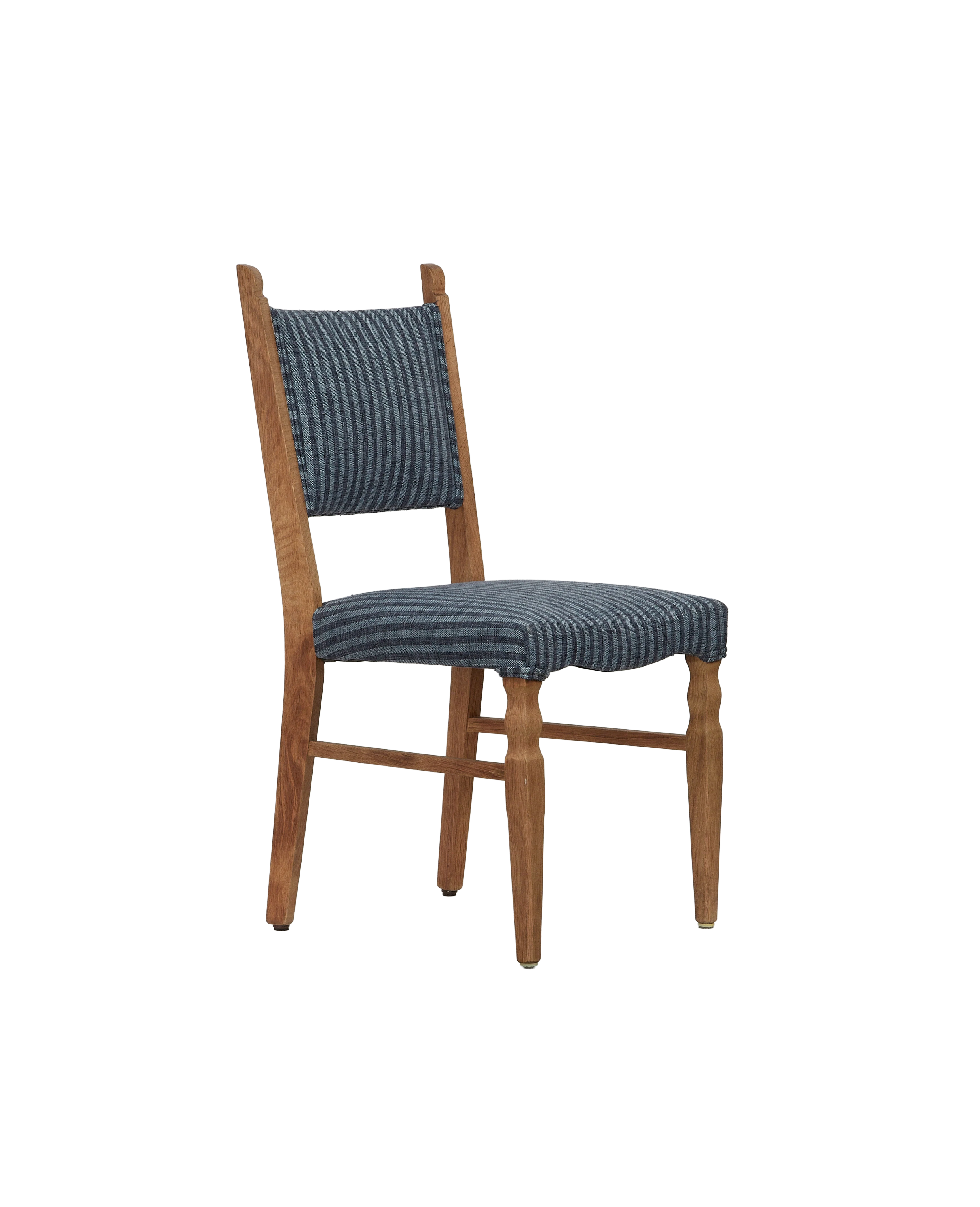 Henning Style Chair - Manor Shaped Leg