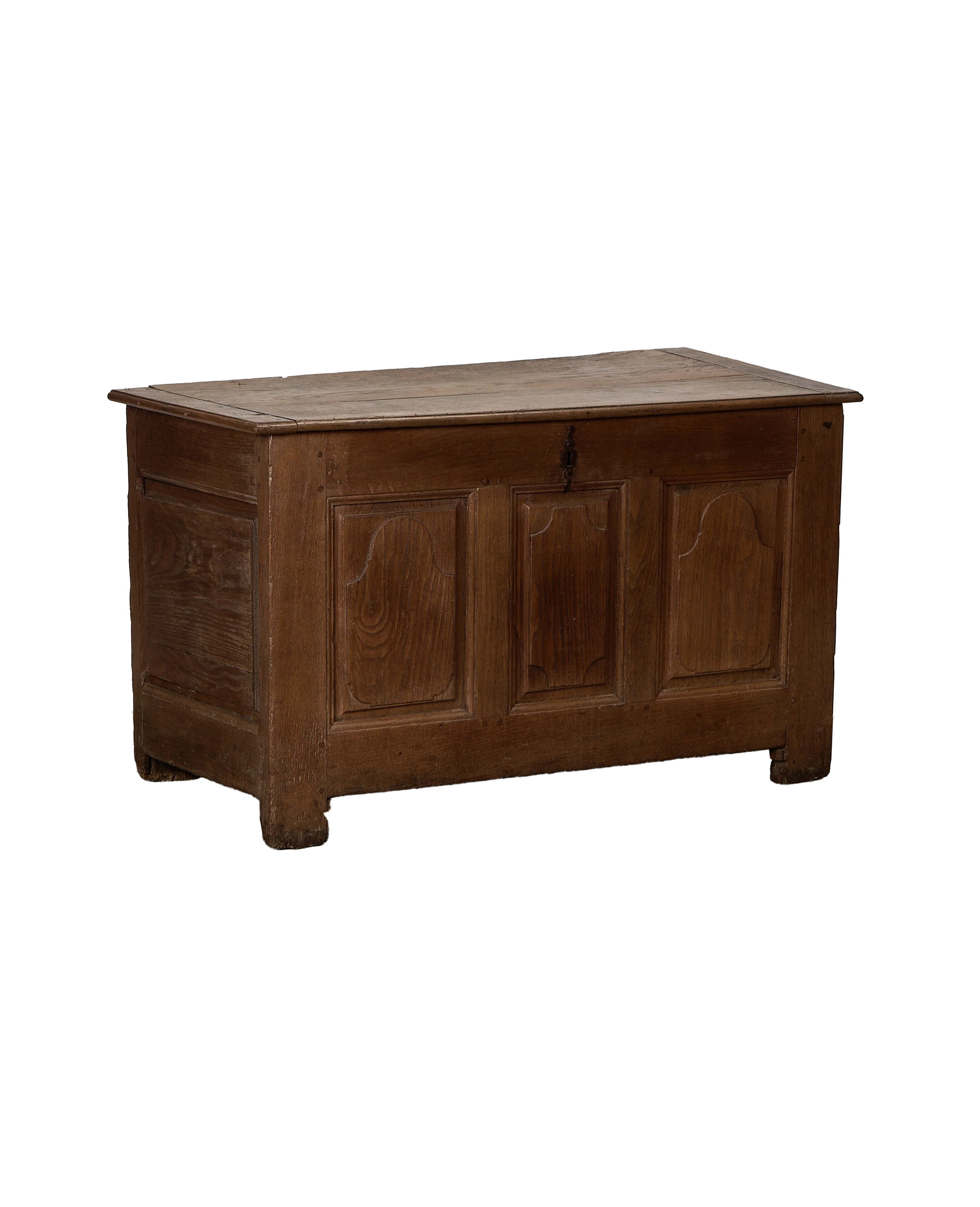 Hidden Drawer Blanket Chest - Image 2
