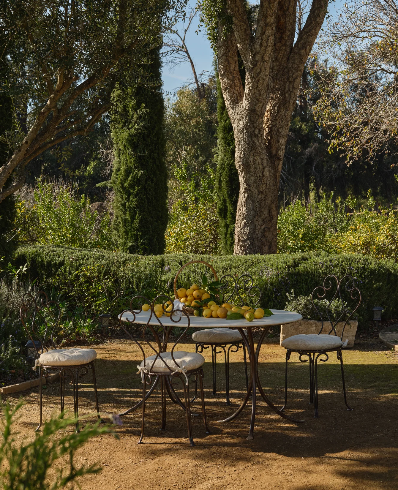 L'Amour Marble Dining Table - Bone - Image 7
