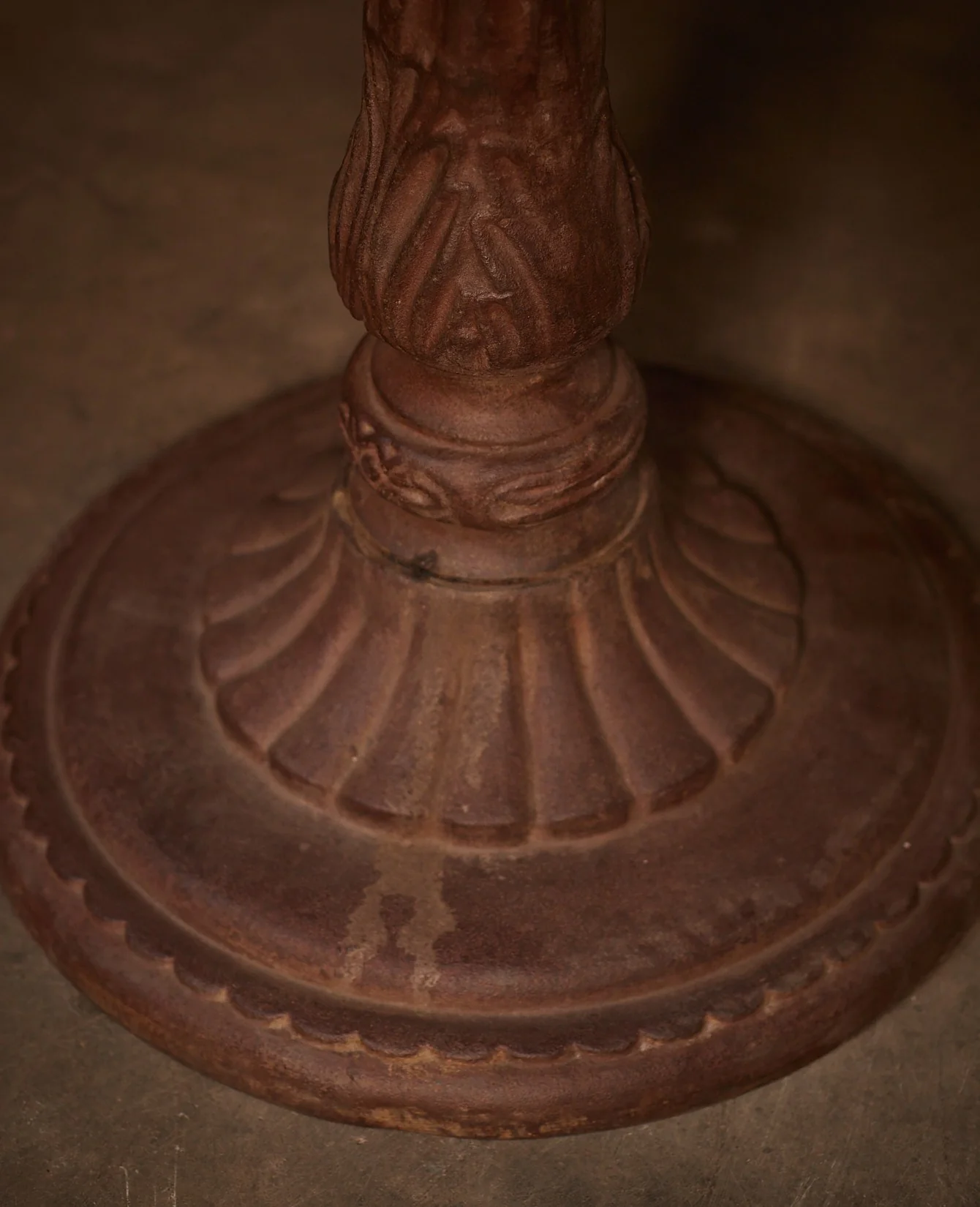 Marble Bistro Table - Round Deco - Image 6
