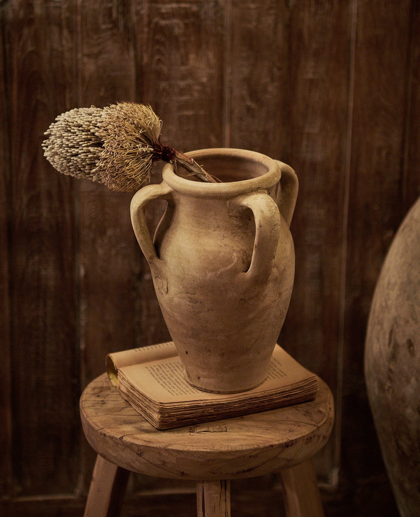 Multi-Handle Vase - Image 3