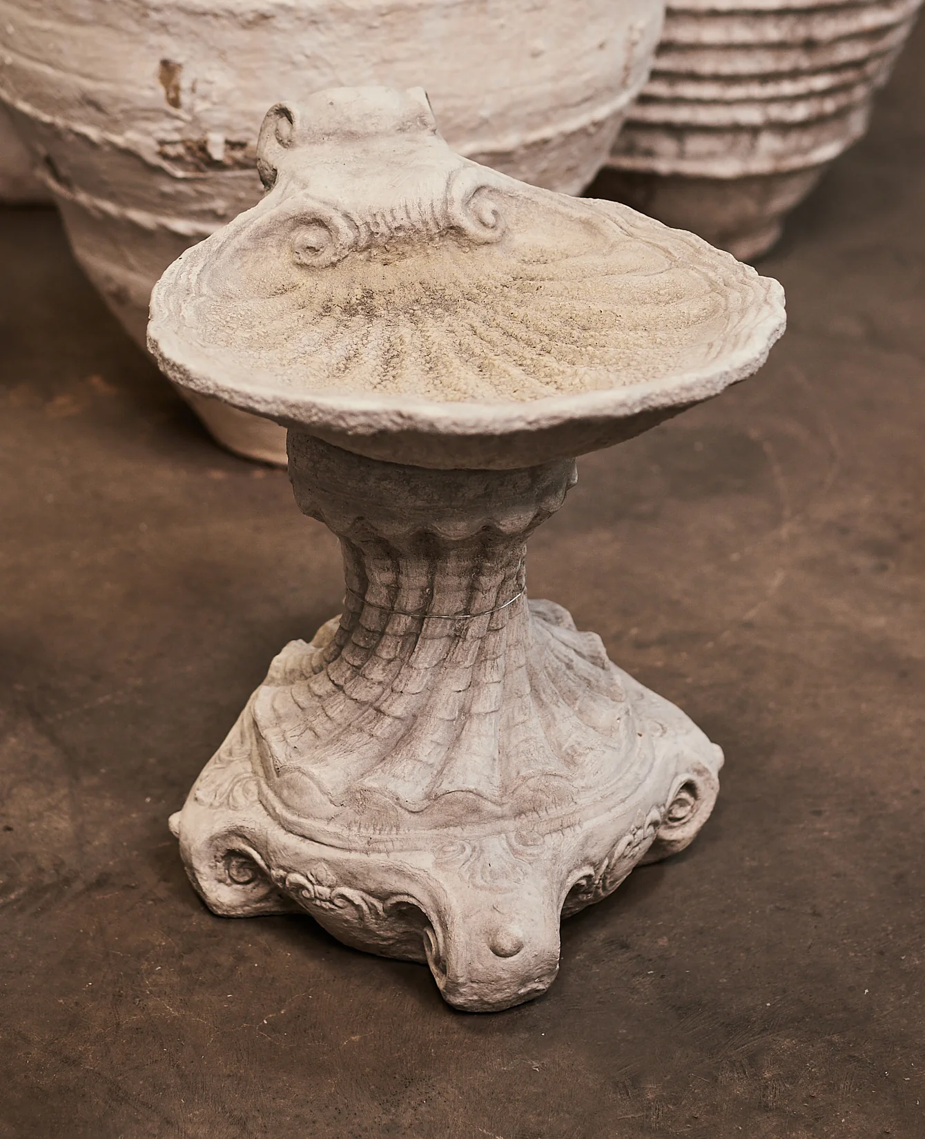 Cast Shell Bird Bath - Image 7