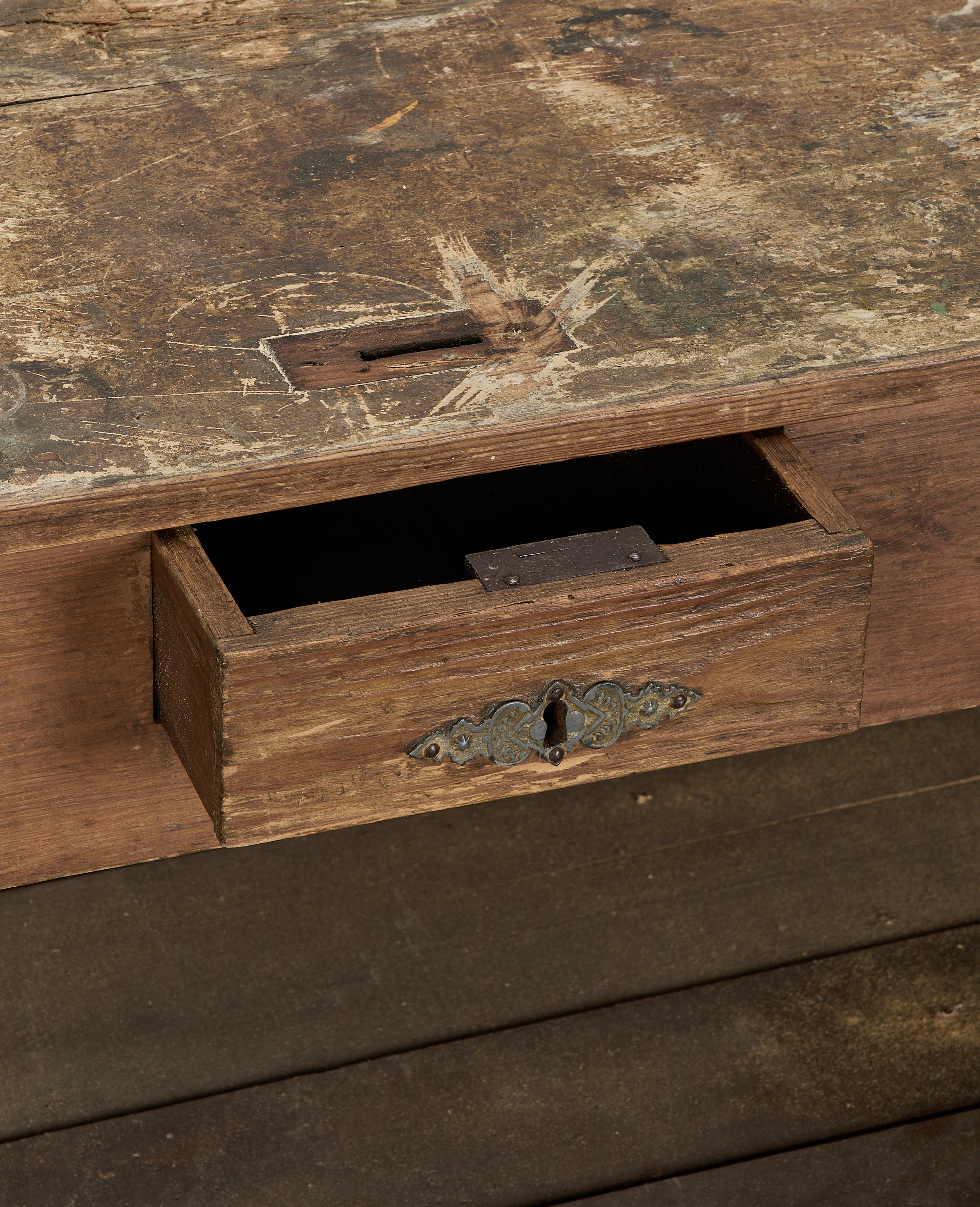 Shop Counter - Image 9