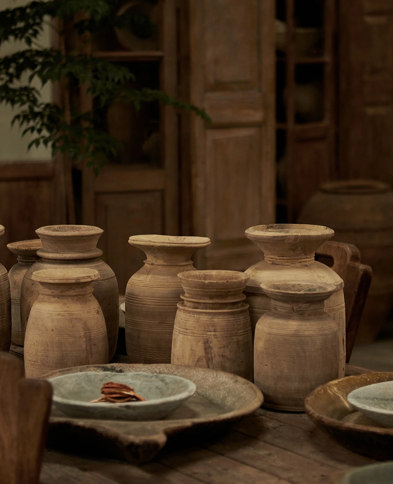 Teak Vase - Bleached - Image 5