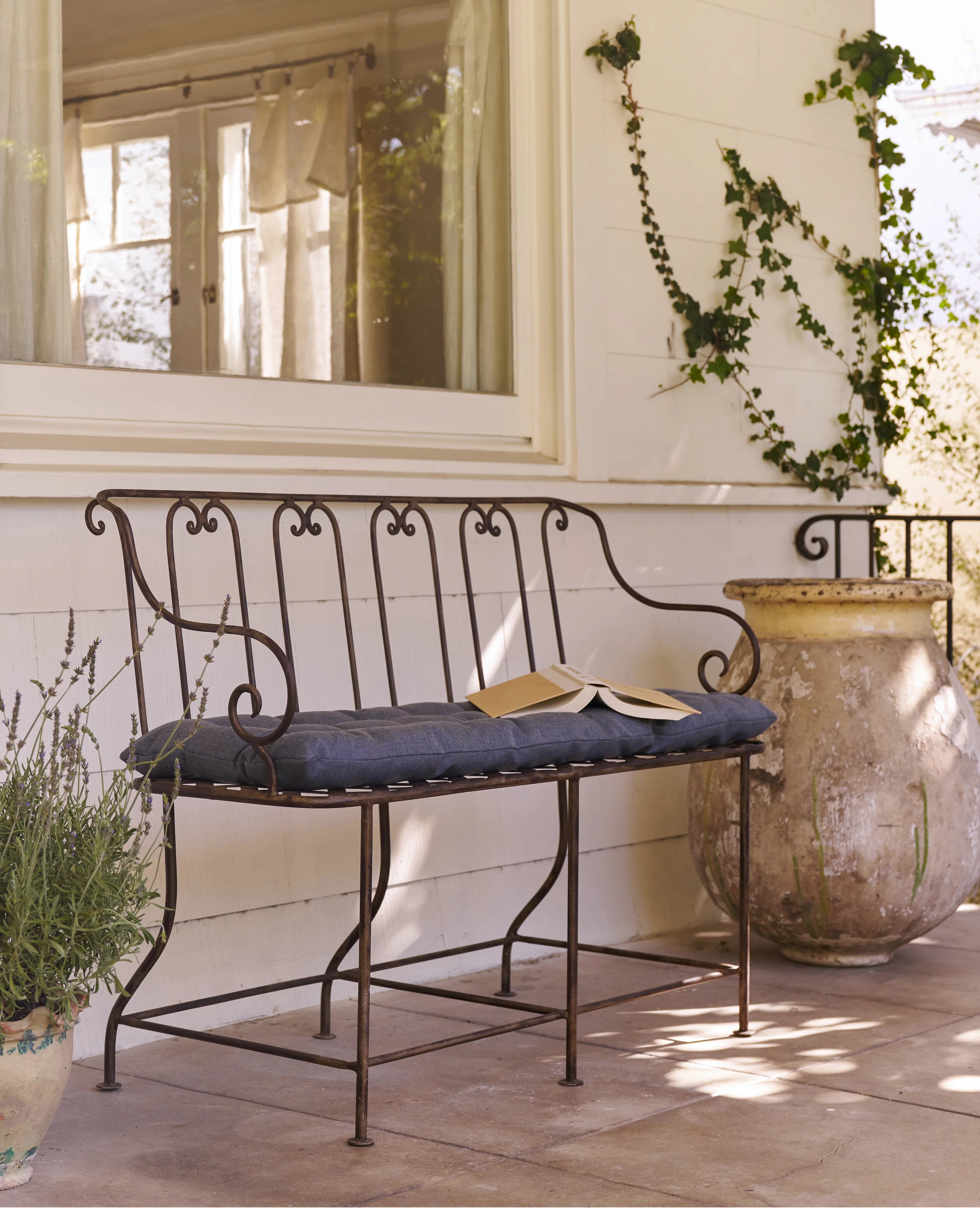 Verona Loveseat - Marine - Image 7