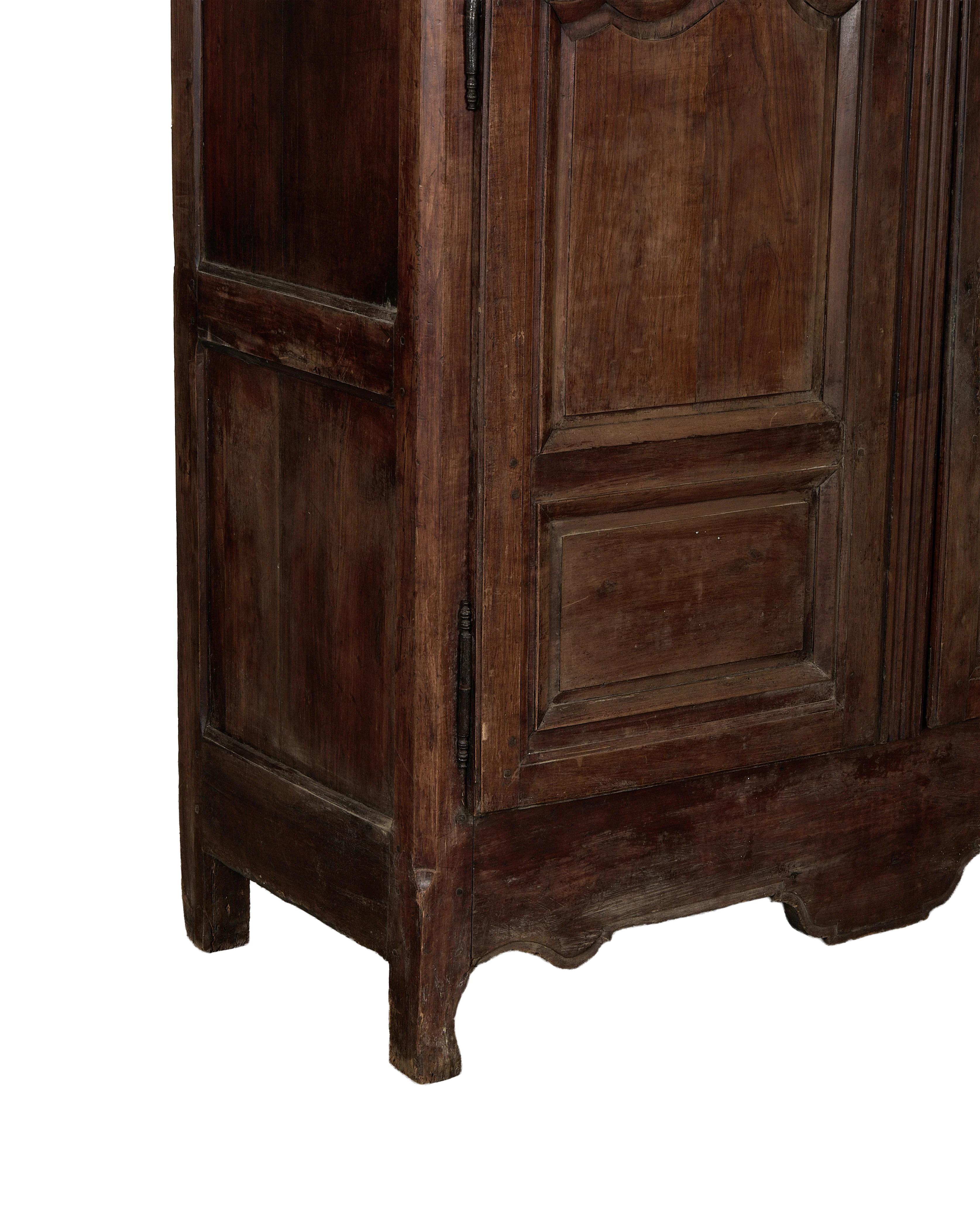 Wood Armoire - Image 4