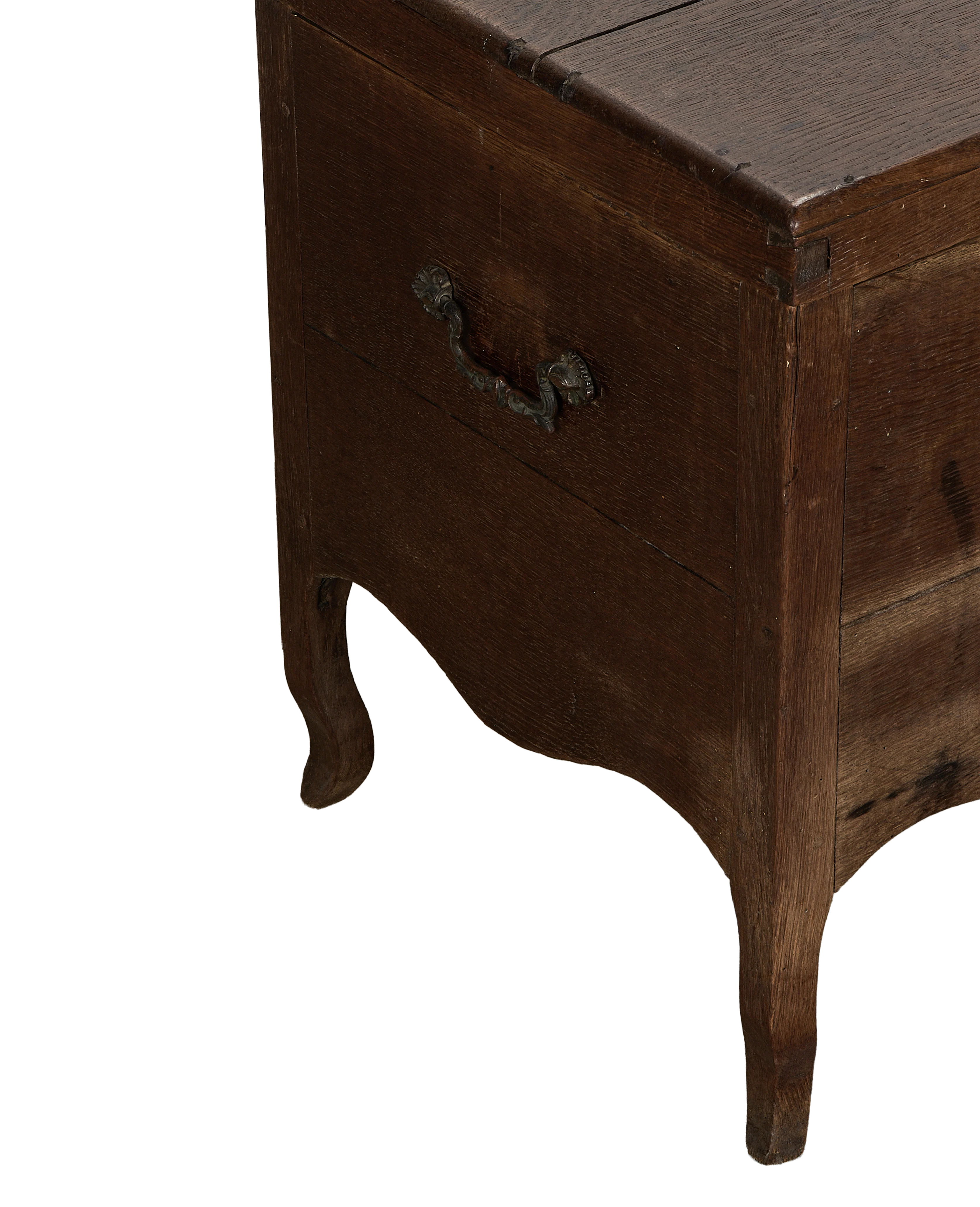 Wood Chest - Image 4