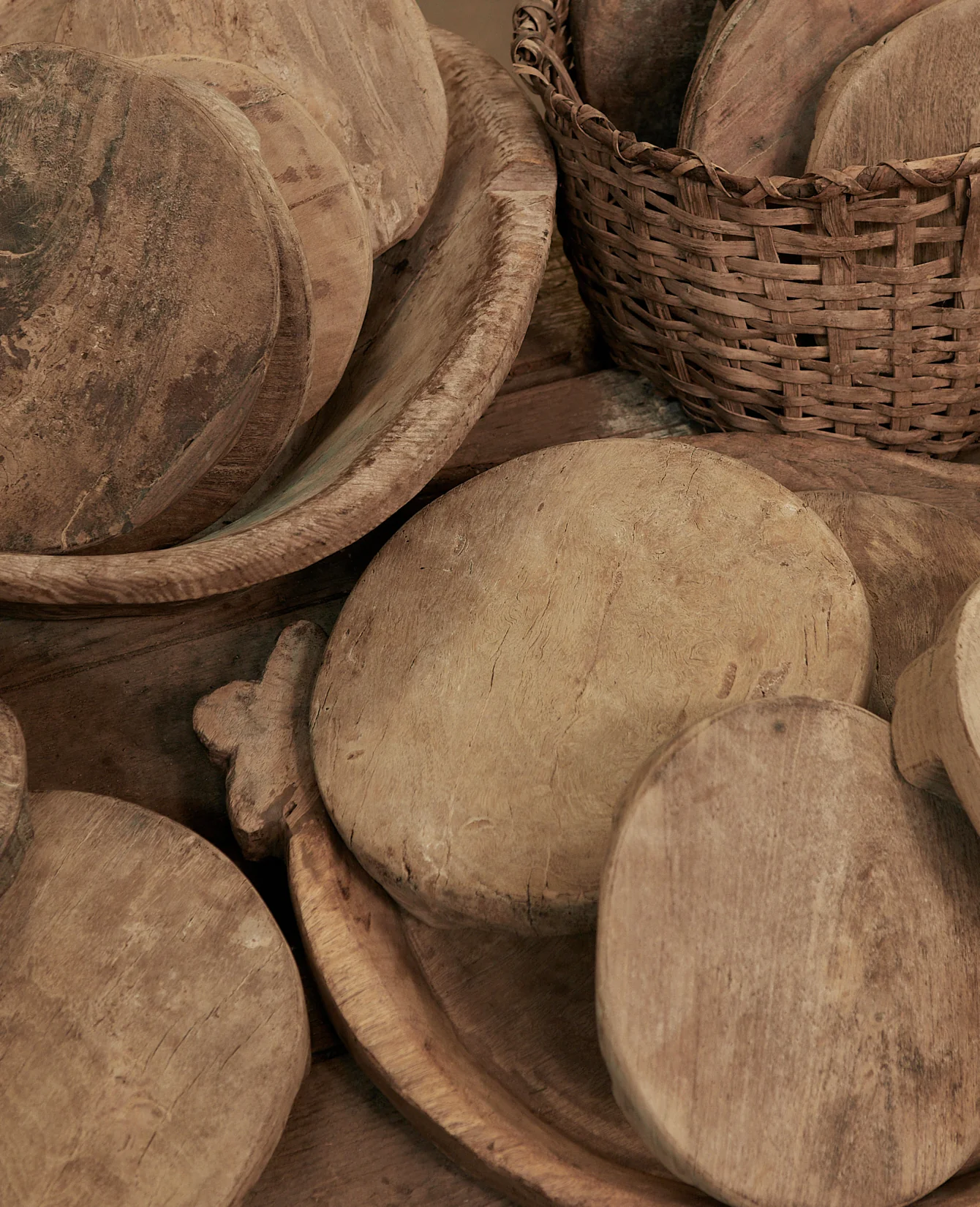 Wood Riser - Bleached - Image 4