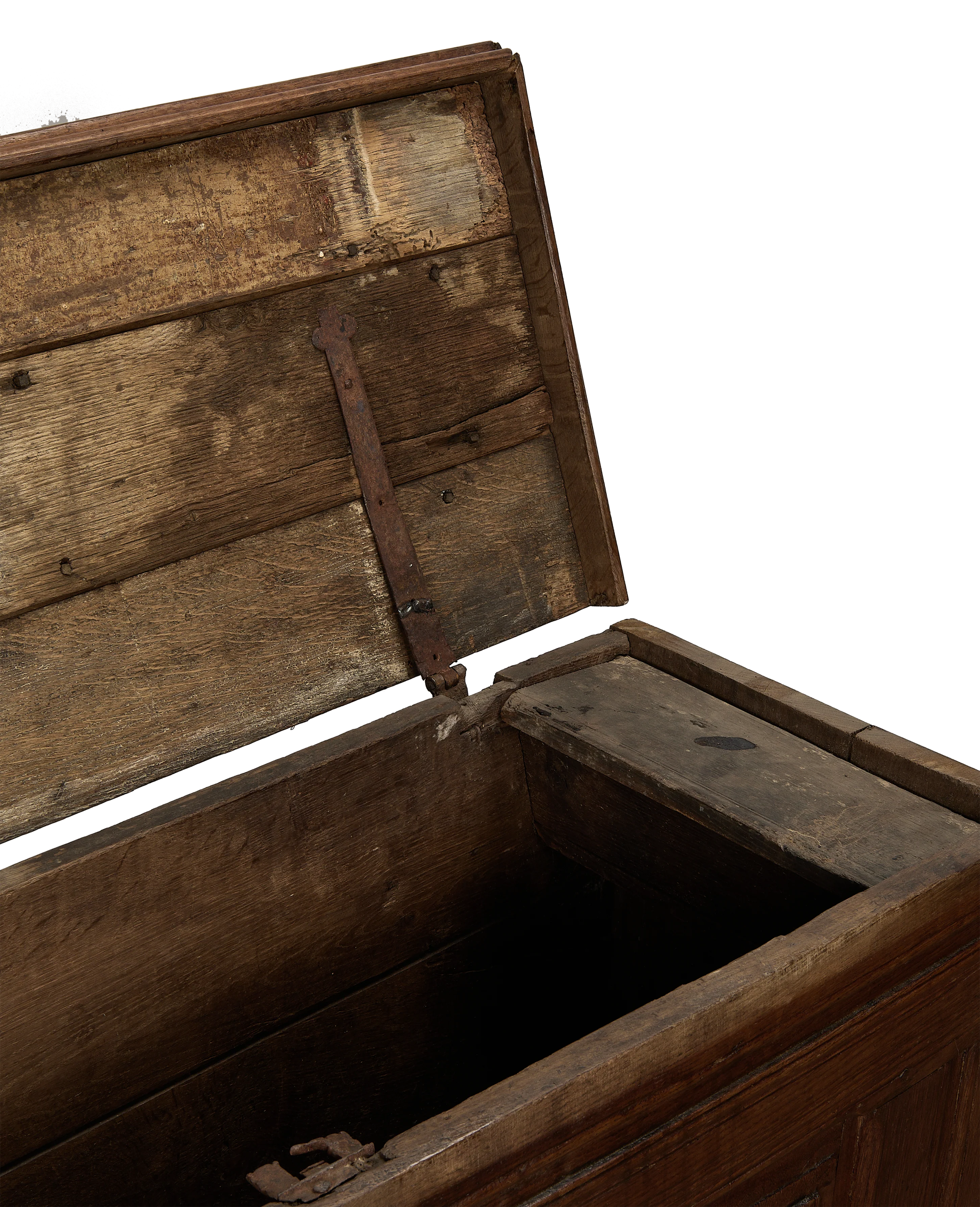 Wood Chest - Image 5